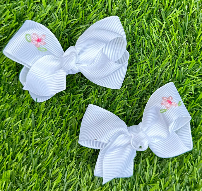 Hand-embroidered Flower Bow - 3